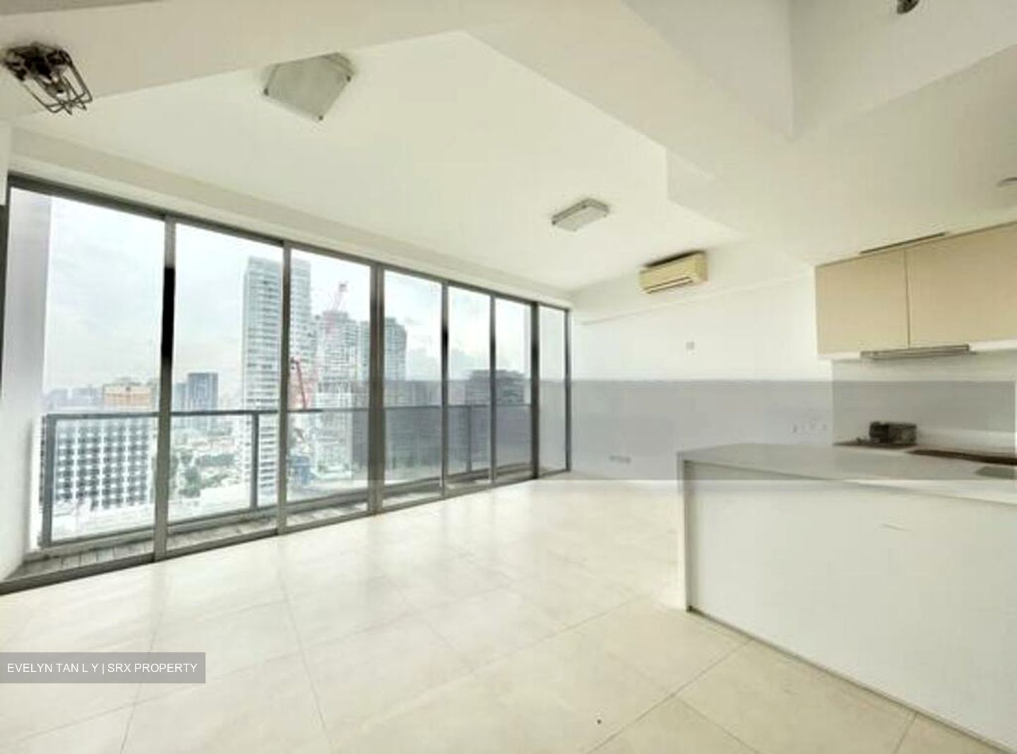 Southbank (D7), Office #613722881